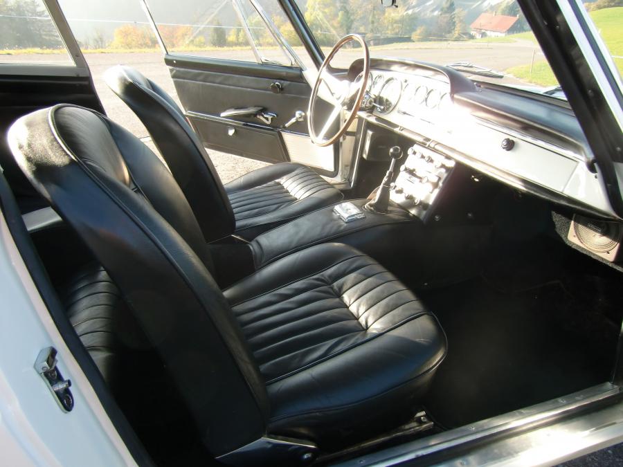 Ferrari 250 GTE 1962 года  (фото 5 из 6)